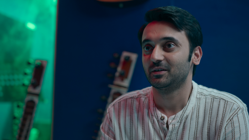 Sapne-Vs-Everyone---S02E05---Main-Bhagwaan-Banunga.mkv_screenshot_08.png
