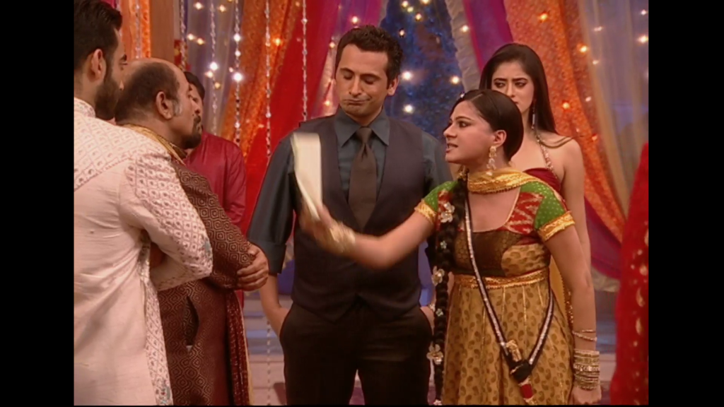 Kis-Desh-Mein-Hai-Meraa-Dil---S02E57---Ashlesha-Curses-the-Junejas.mkv_screenshot_08.png