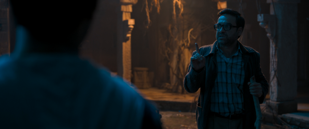 Stree.2.2024.2160p.WEB-DL.DDP.5.1.Atmos.H265-DUS.mkv_screenshot_01.png
